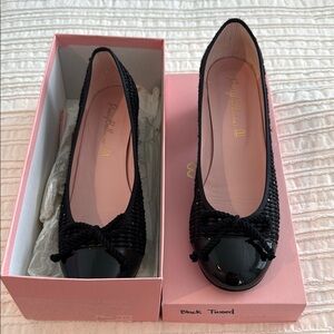 Pretty Ballerinas Black Patent Flats Timeless Design